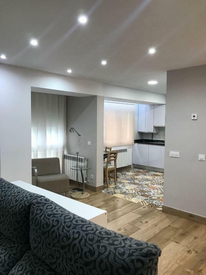 Ideal Piso Moderno Хихон Экстерьер фото